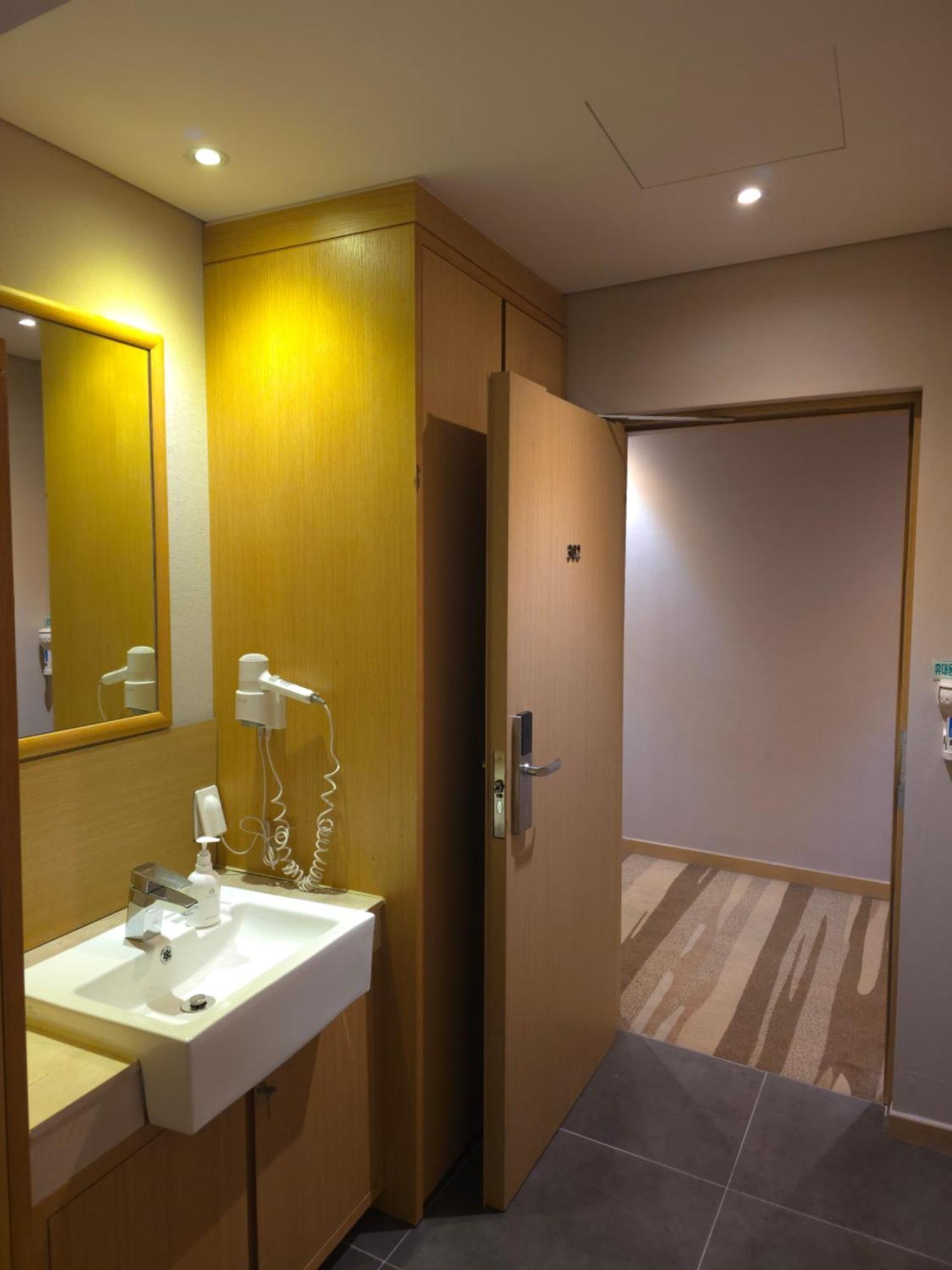 Hotel New Oriental Myeongdong Séoul Extérieur photo